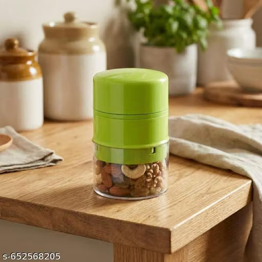 Dry fruit cutter